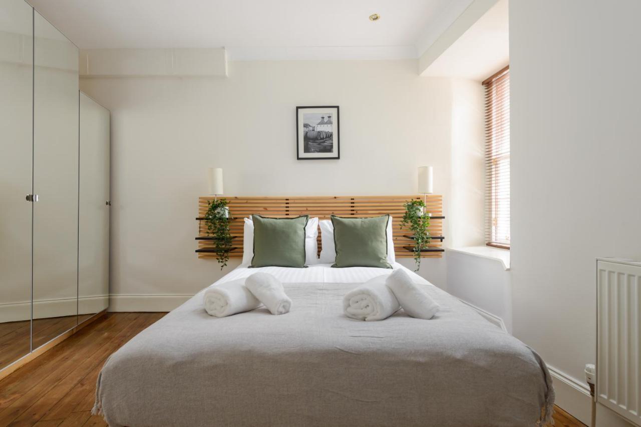 The West Bow Apartment 爱丁堡 外观 照片
